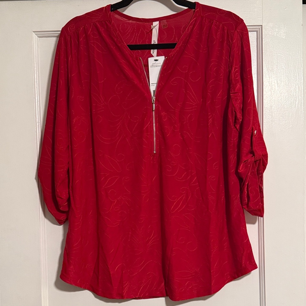 ☀️ New York Collection Stitched Design Zip Front Blouse NWT